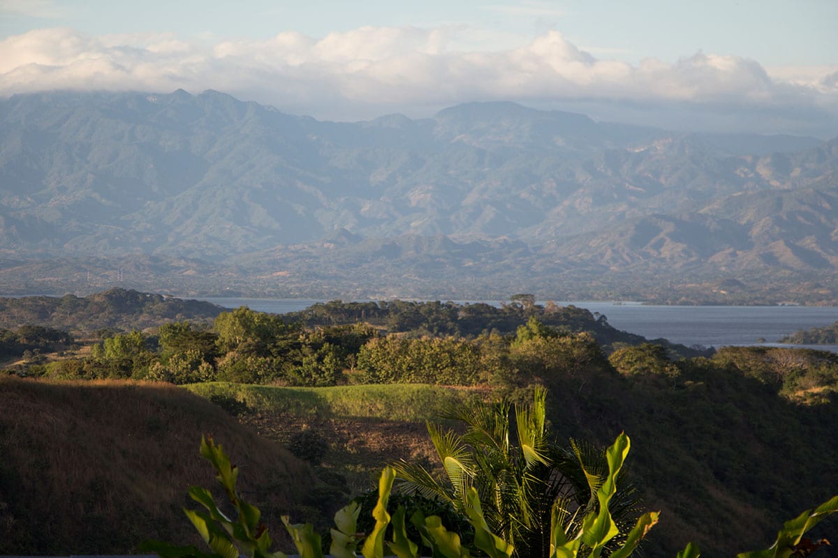 El Salvador Urlaub – Suchitoto Ausblick auf den See