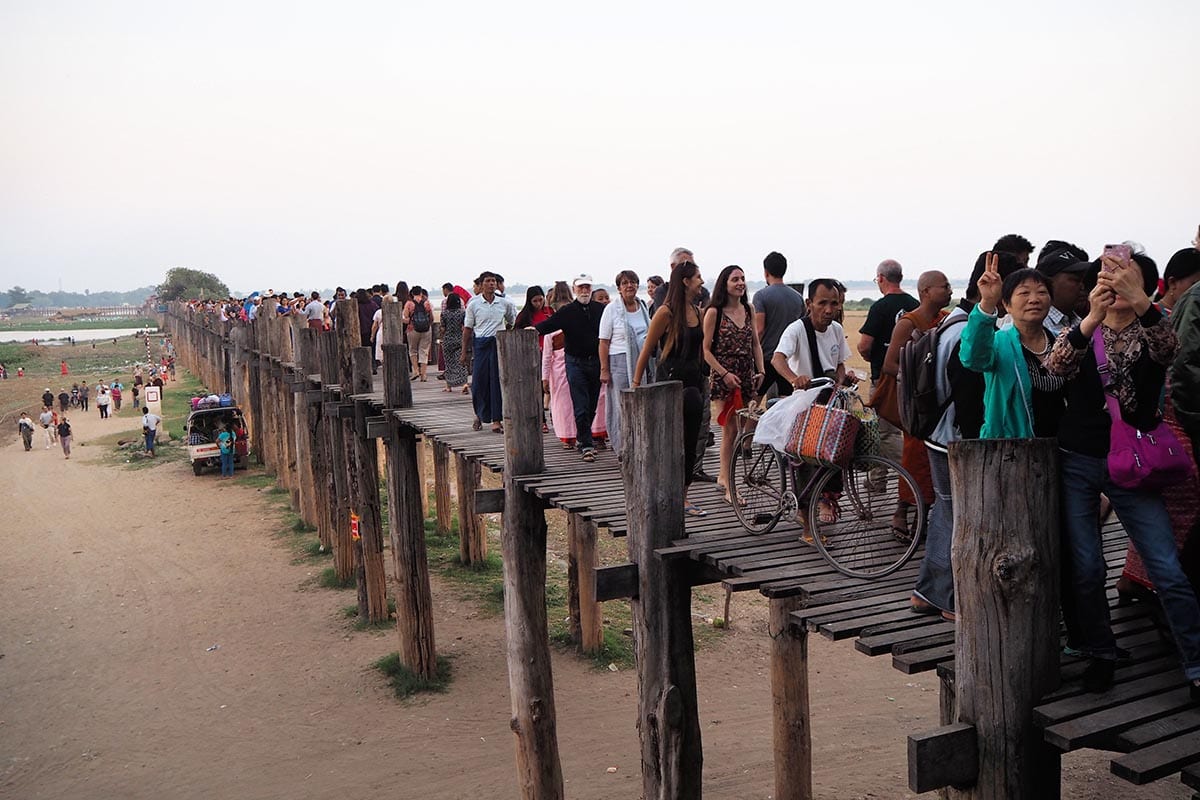 Unsere schönsten Myanmar Sehenswürdigkeiten: U-Bein Bridge in Amapura