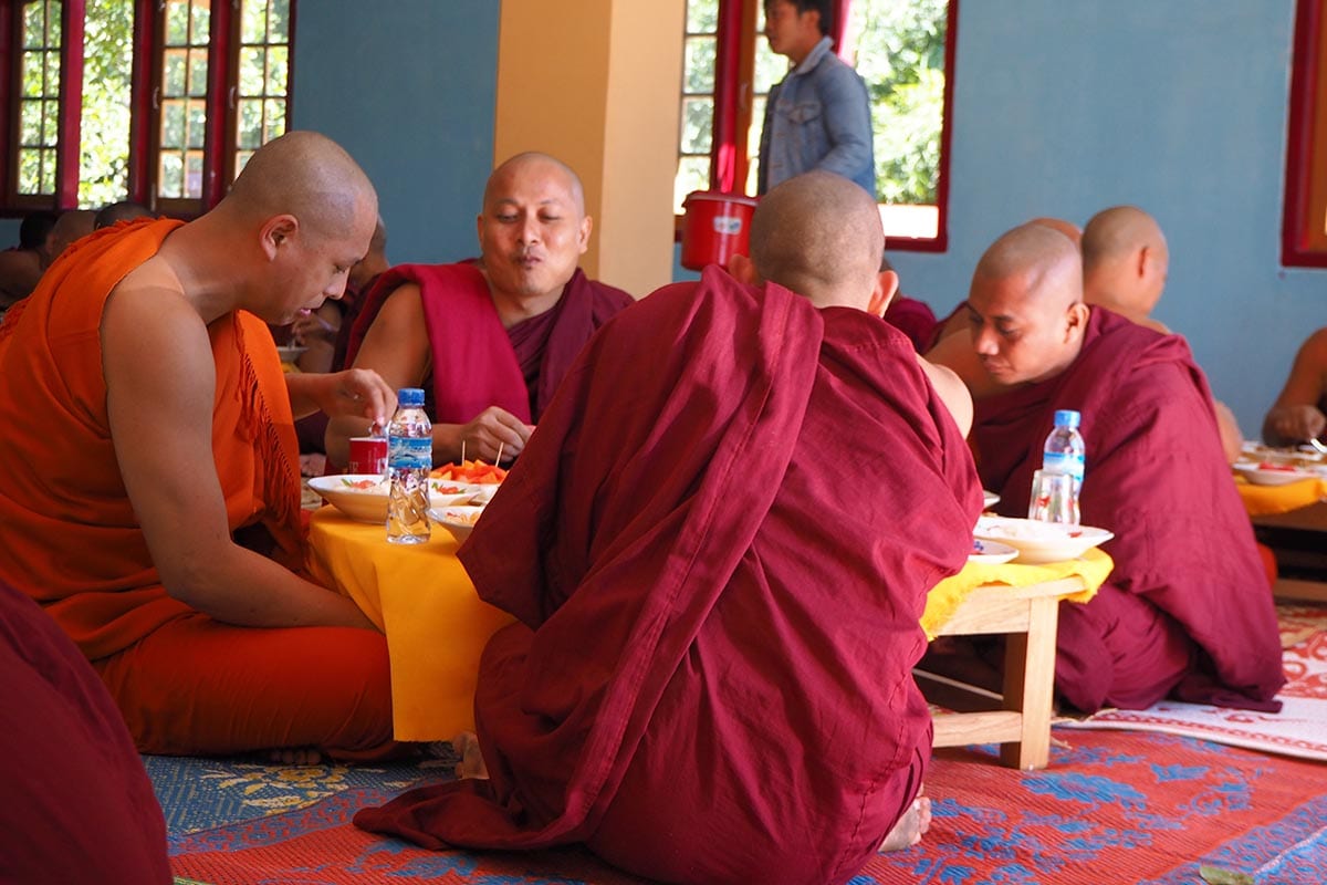 Unsere schönsten Myanmar Sehenswürdigkeiten: im Thein Taung Monastery in Kalaw